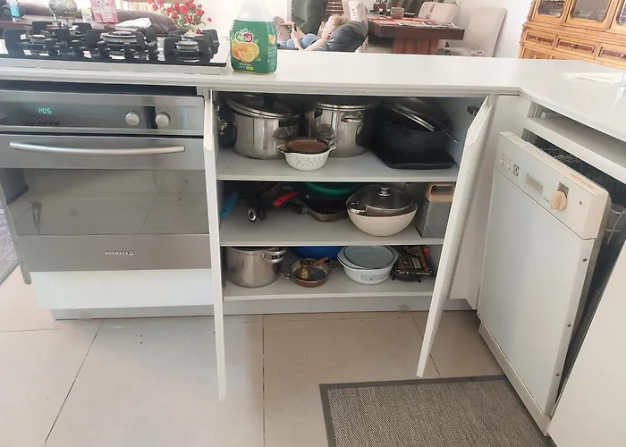 Jaffa Getaway Sea Front, Luxury Duplex, Port & Old City 2M Walk