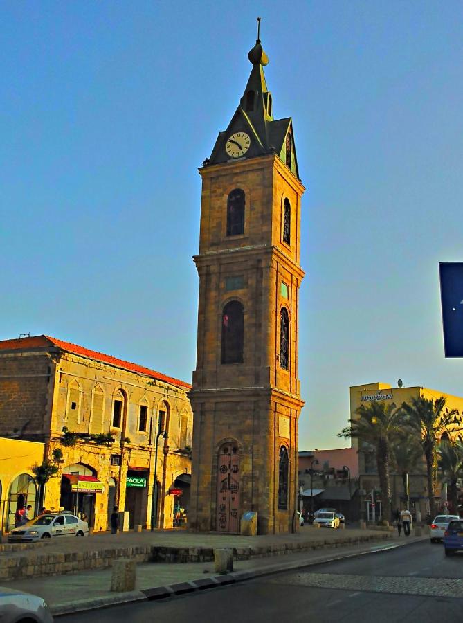 Jaffa Getaway Sea Front, Luxury Duplex, Port & Old 2m Walk Apartment